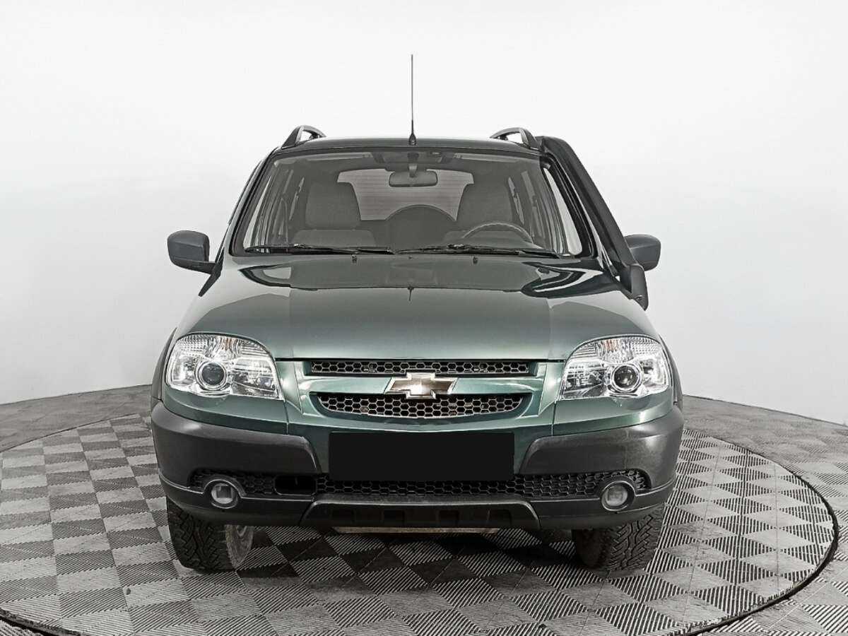 Chevrolet Niva, 2014 - фото №2