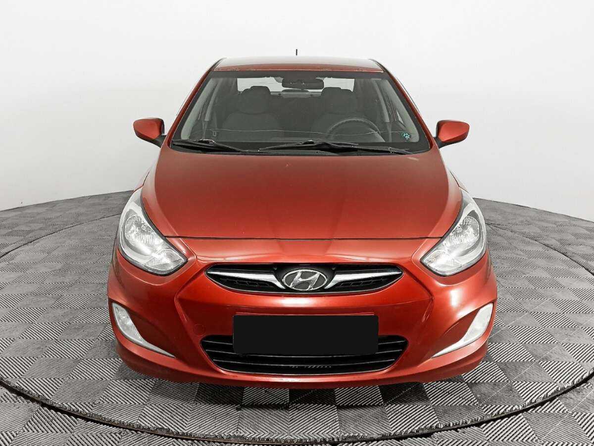 Hyundai Solaris, 2012 - фото №2