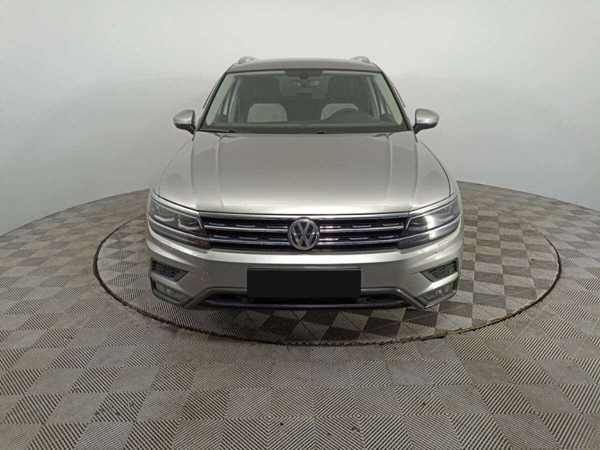 Volkswagen Tiguan, 2017 - фото №2