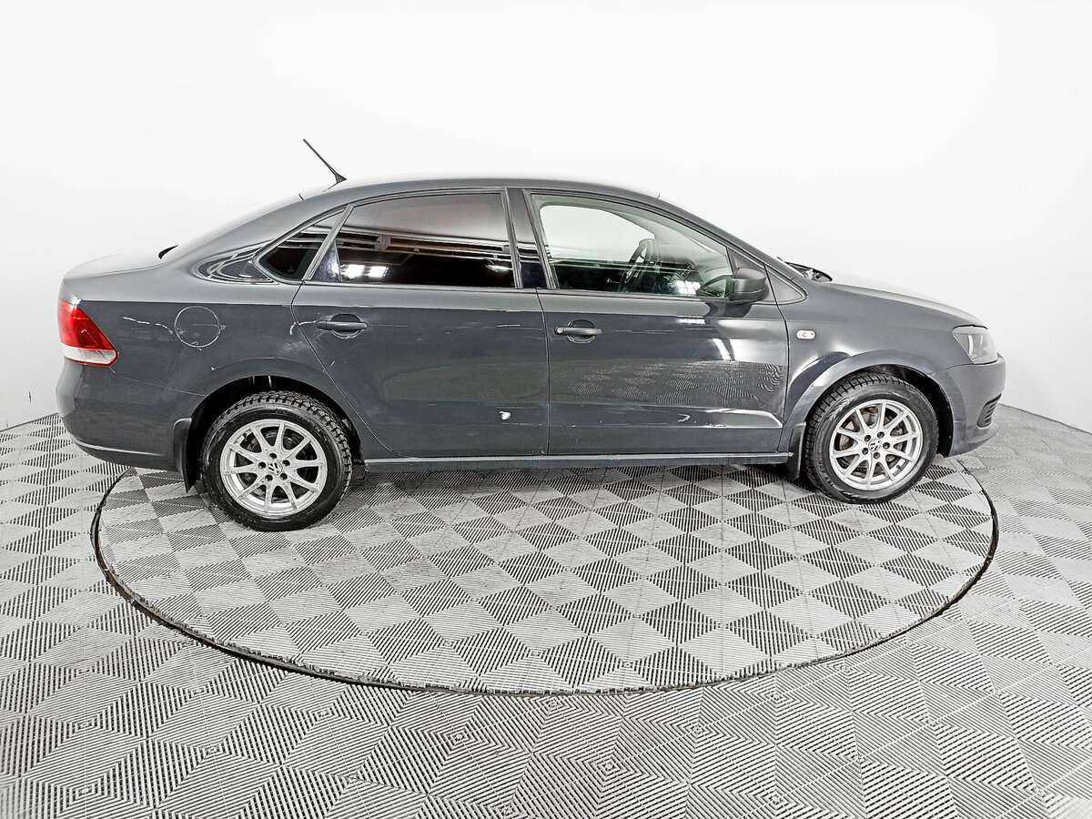 Volkswagen Polo, 2013 - фото №4