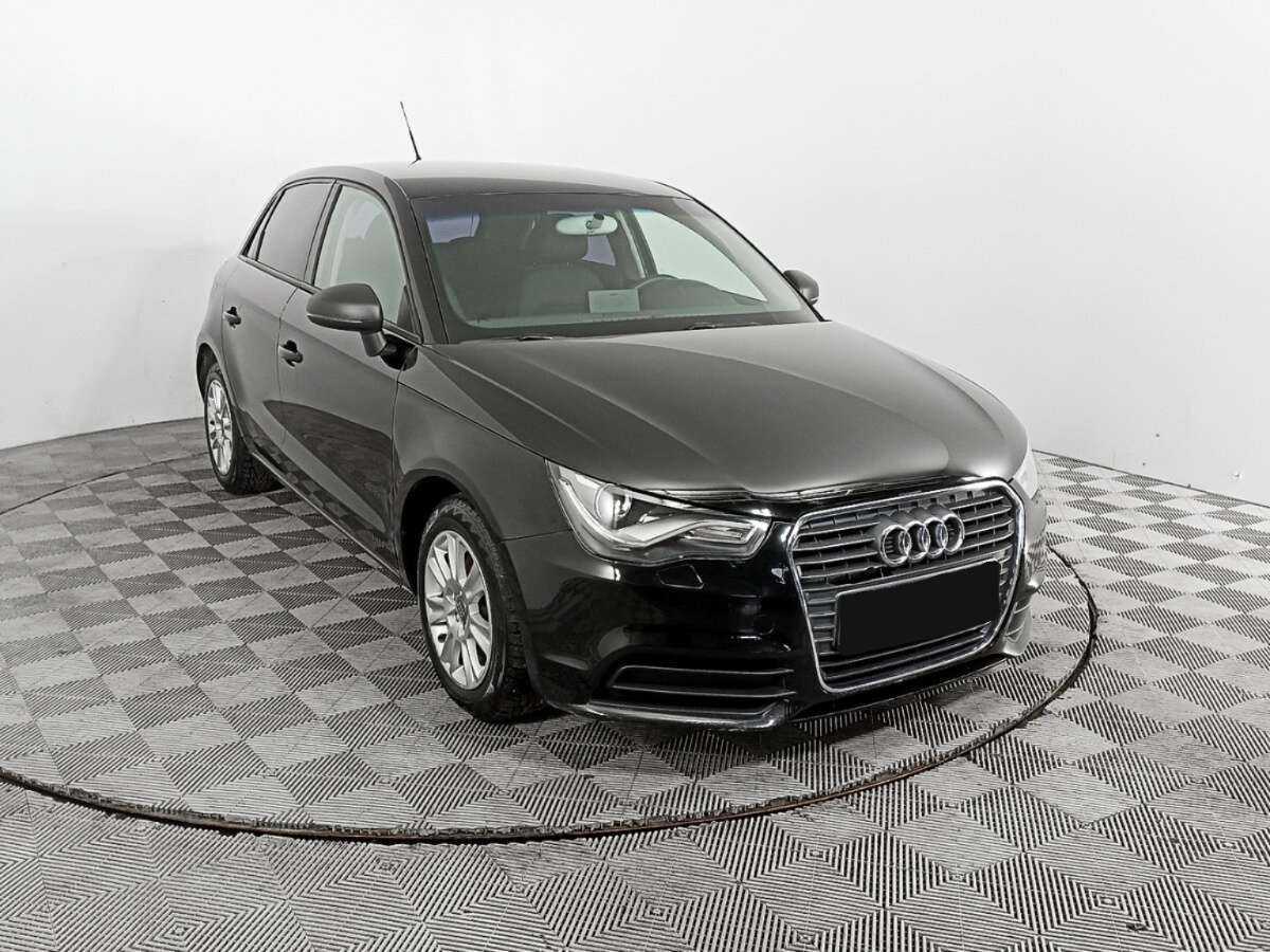 Audi A1 Sportback, 2012 - фото №3