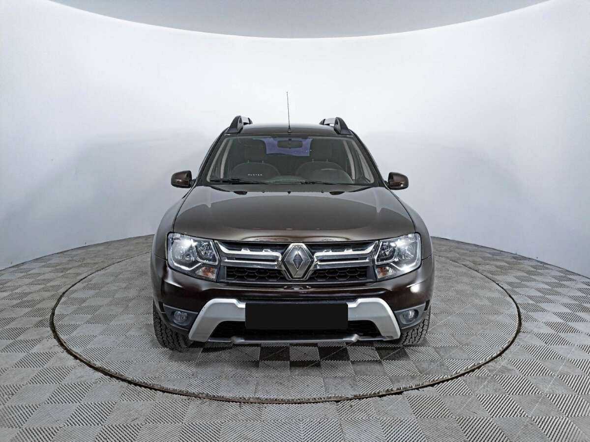 Renault Duster, 2017 - фото №2