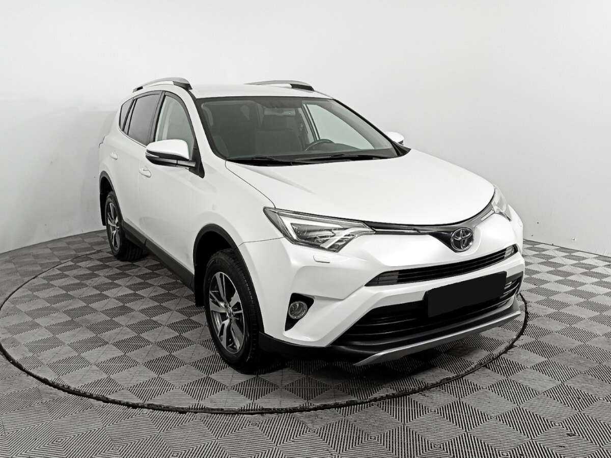 Toyota RAV4, 2019 - фото №3