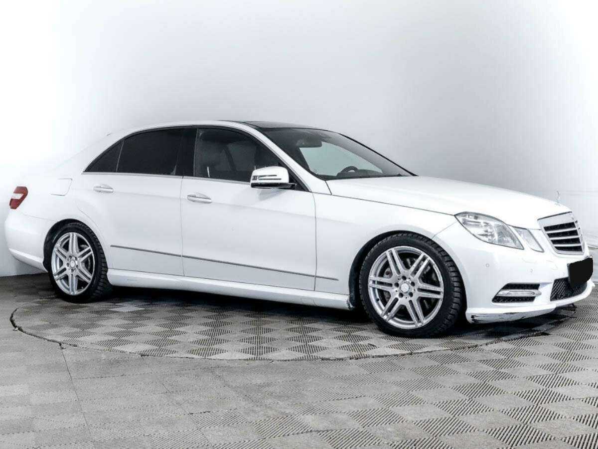Mercedes-Benz E-Класс 350, 2012 - фото №3
