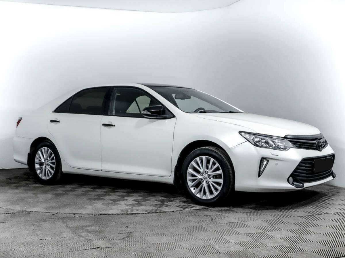 Toyota Camry, 2015 - фото №3