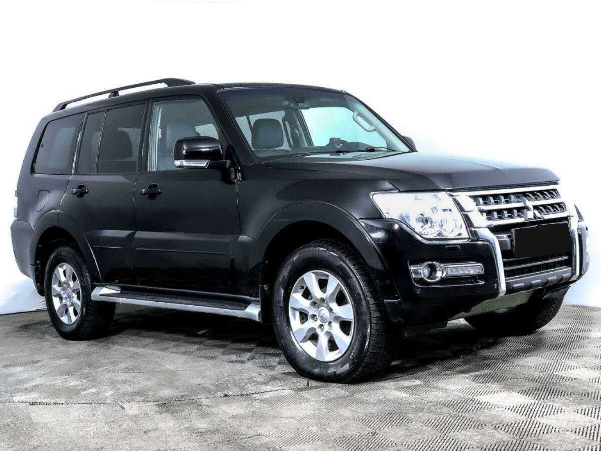 Mitsubishi Pajero, 2017 - фото №3