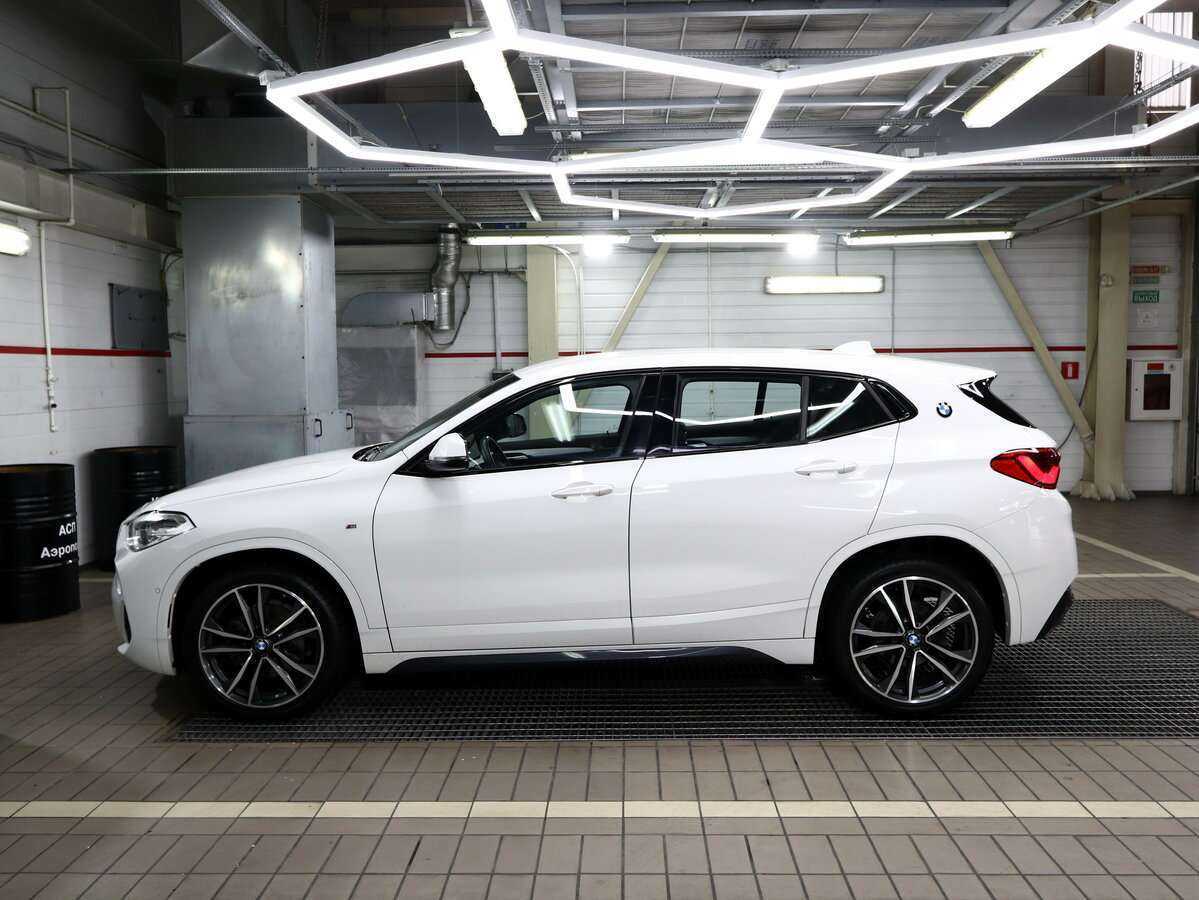 BMW X2 sDrive18i, 2019 - фото №4