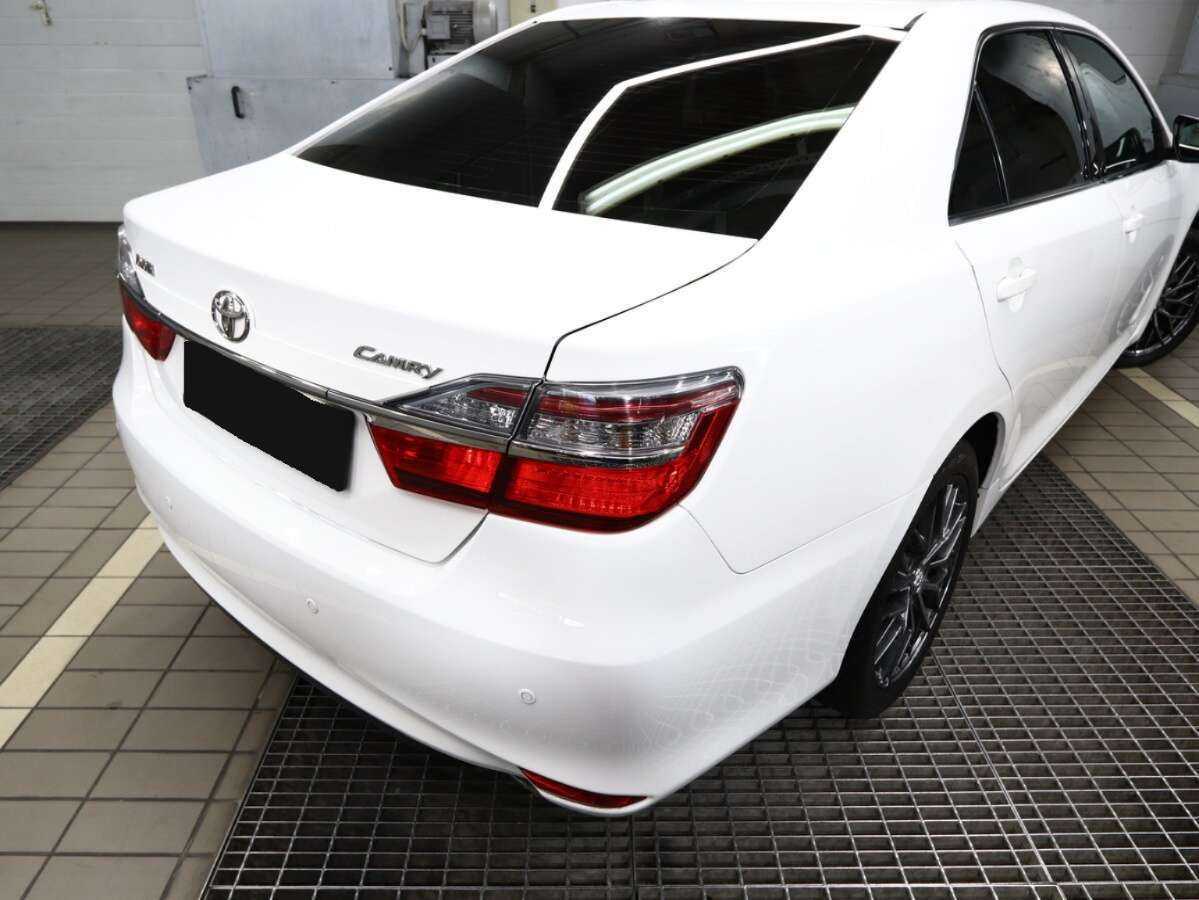Toyota Camry, 2016 - фото №4