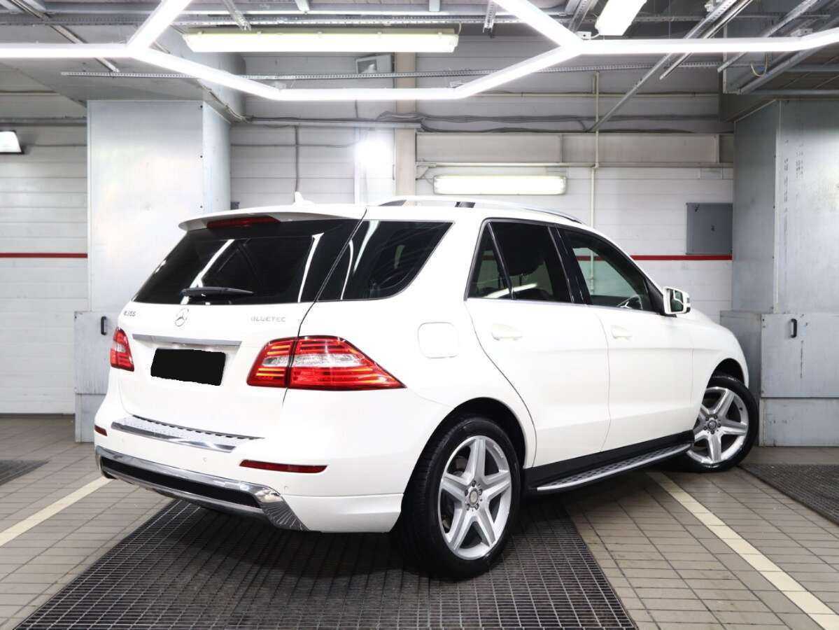 Mercedes-Benz M-Класс 350 CDI, 2015 - фото №2