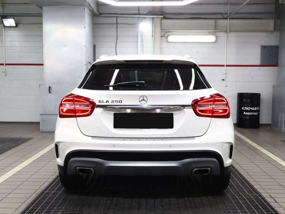 Mercedes-Benz GLA 200, 2016 - фото №4