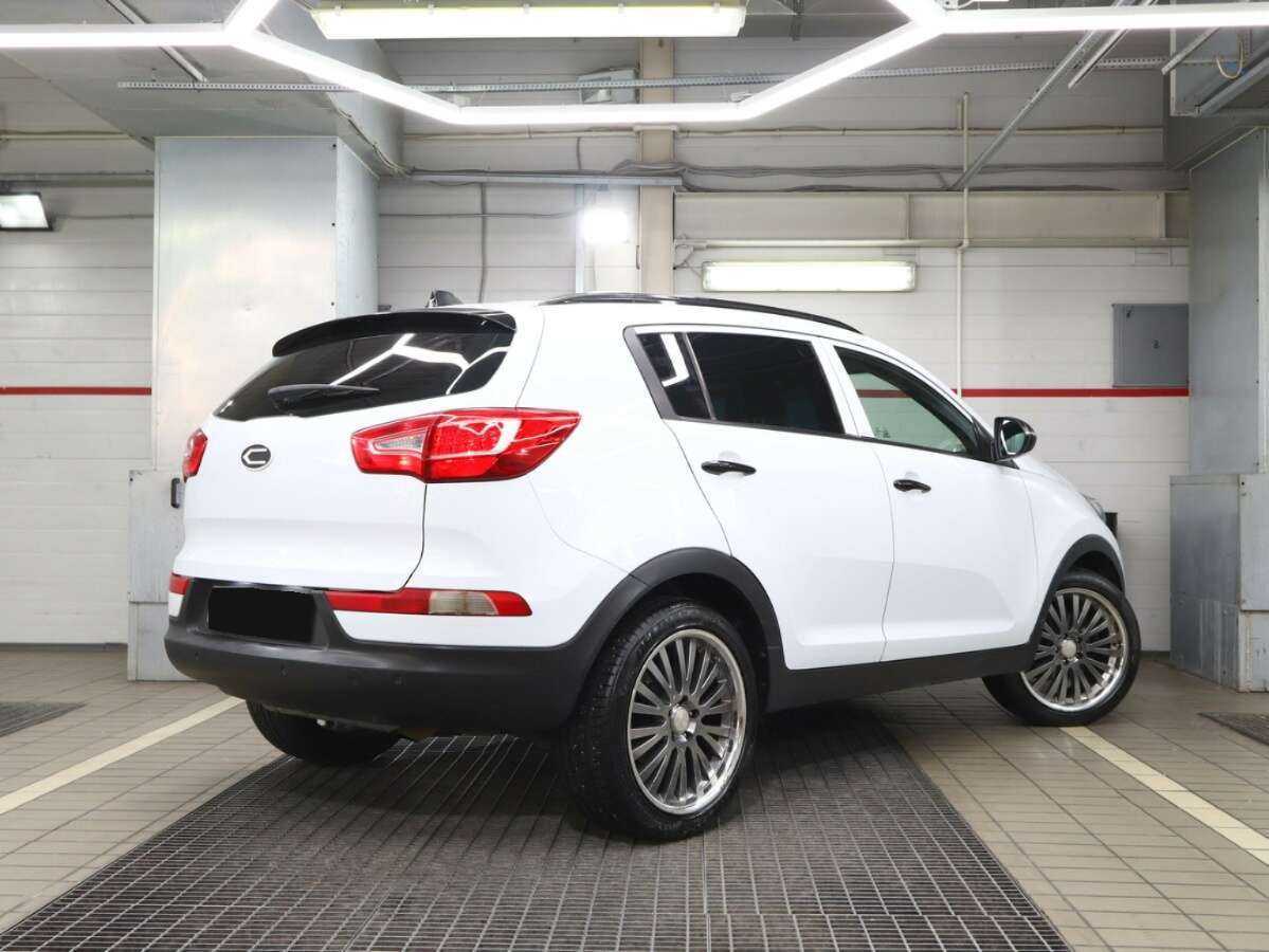 Kia Sportage, 2012 - фото №2