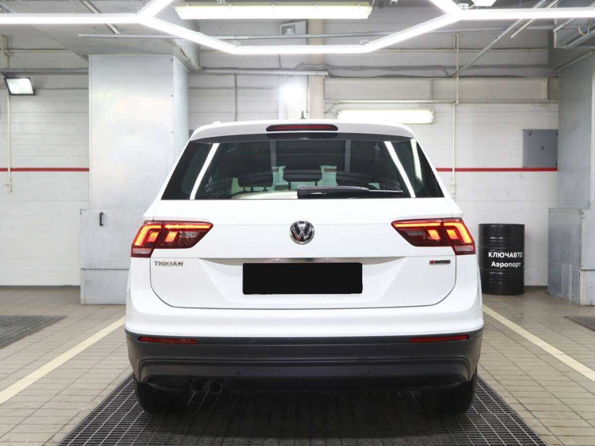 Volkswagen Tiguan, 2018 - фото №4