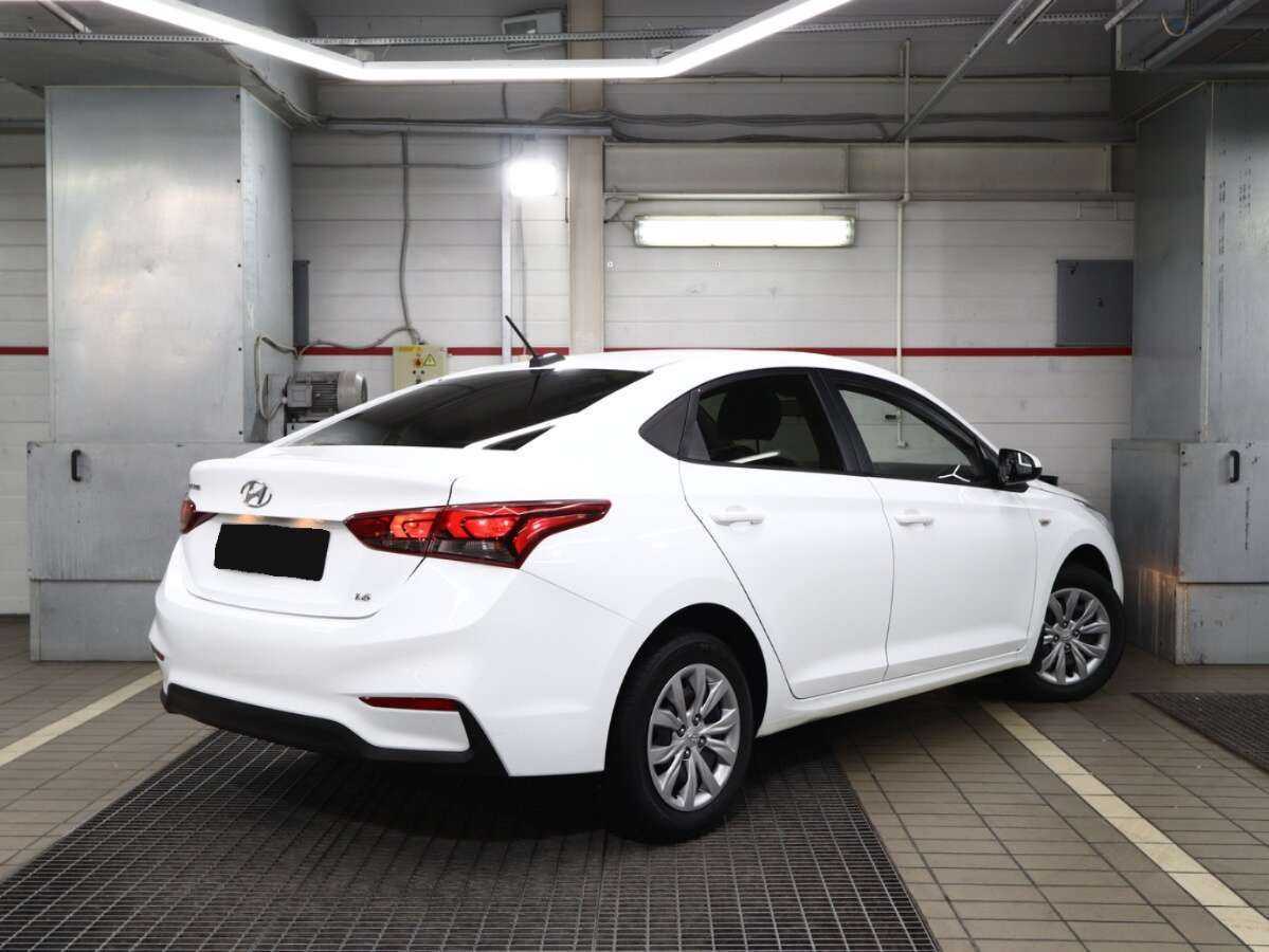 Hyundai Solaris, 2019 - фото №3