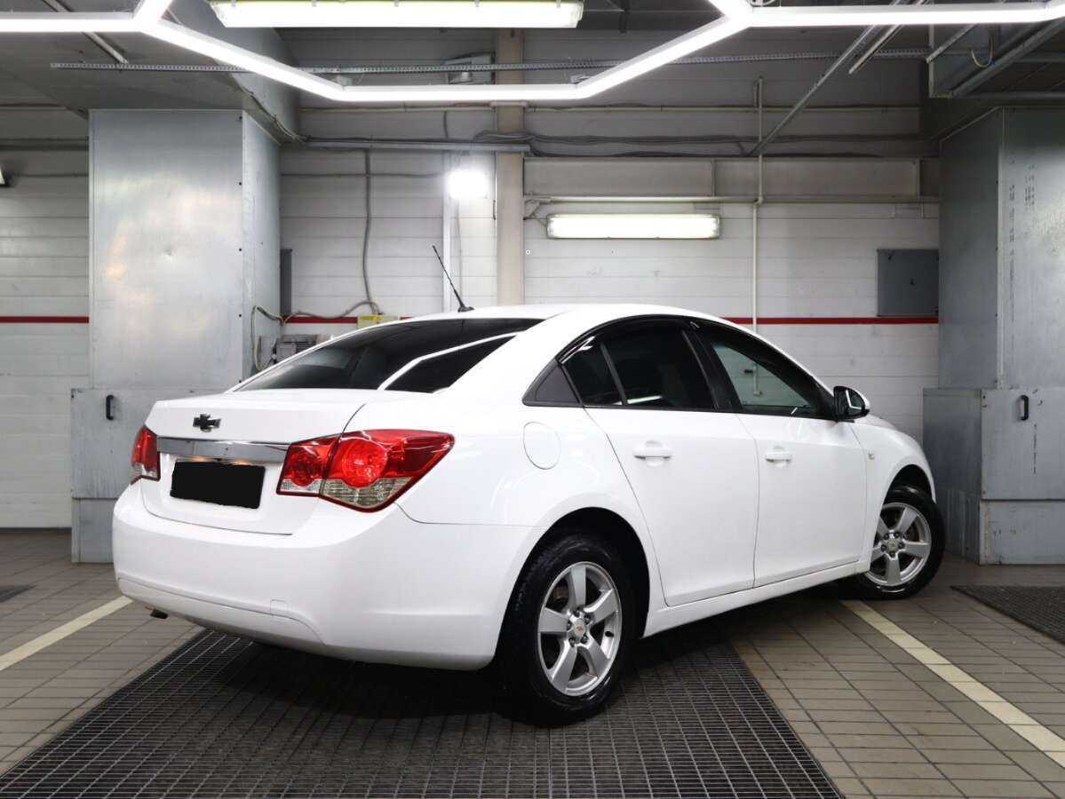 Chevrolet Cruze, 2012 - фото №2