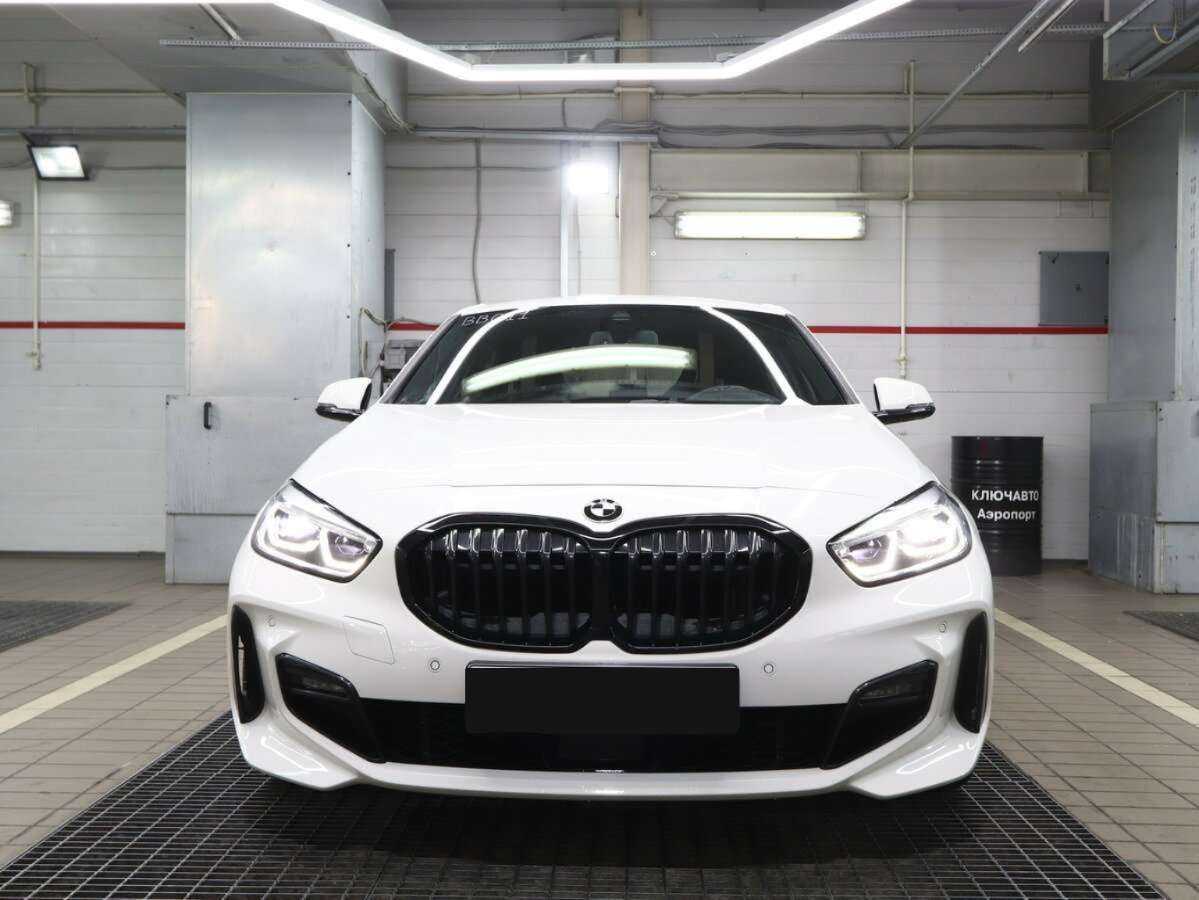 BMW 1 серии 120d xDrive, 2019 - фото №3