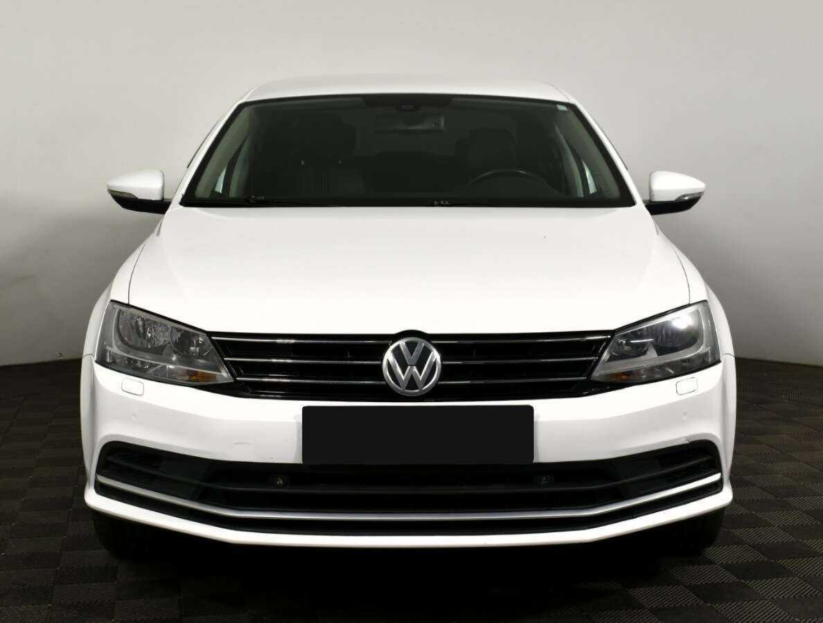 Volkswagen Jetta, 2016 - фото №2