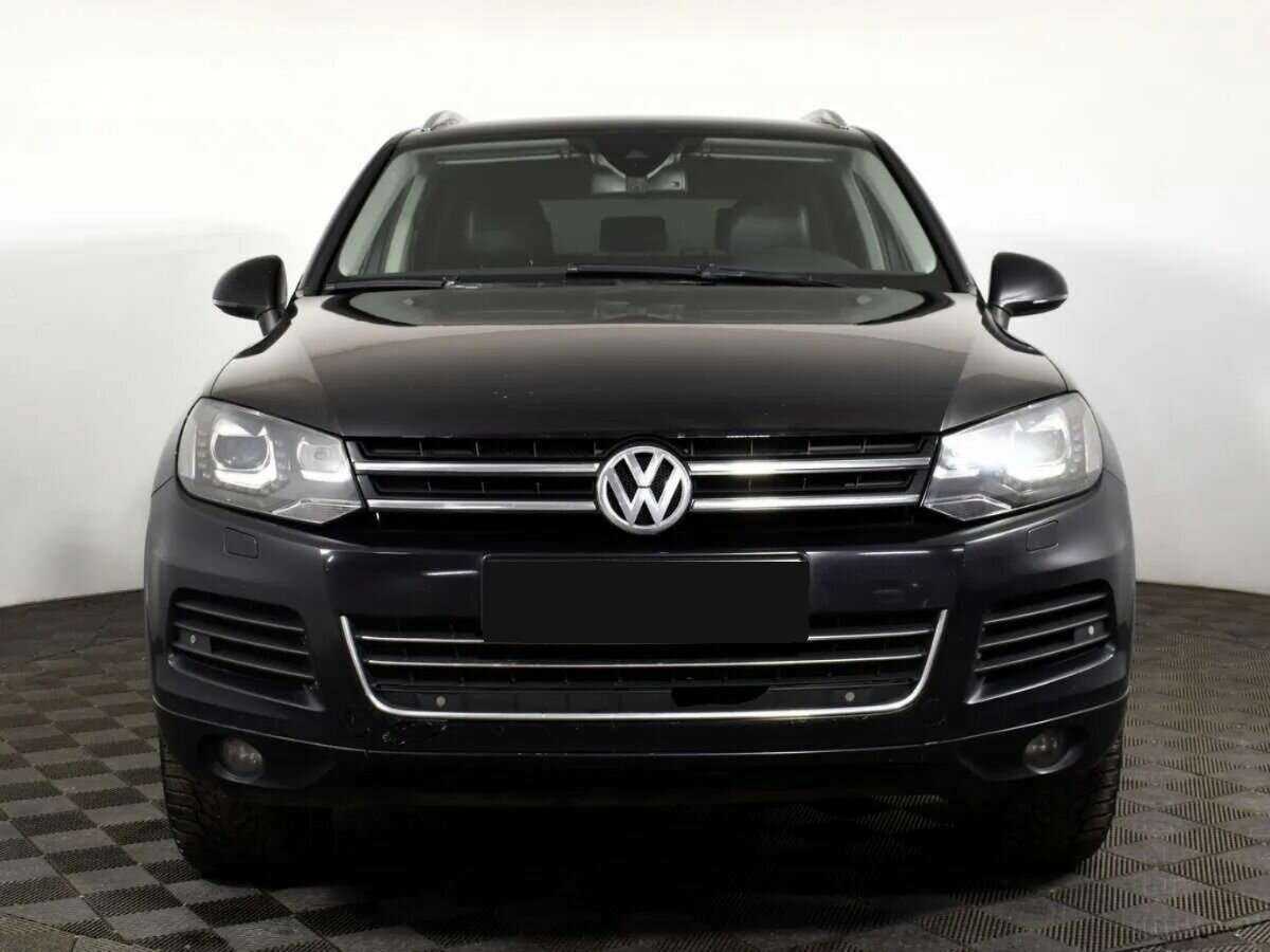 Volkswagen Touareg, 2014 - фото №2