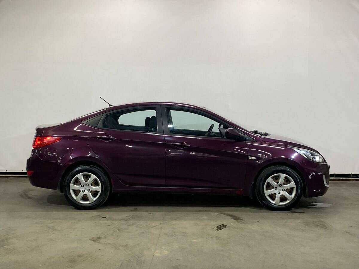 Hyundai Solaris, 2012 - фото №4