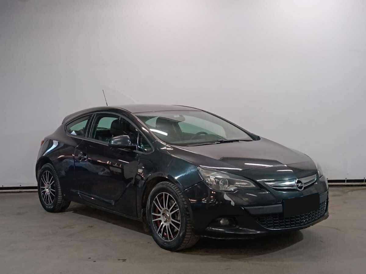 Opel Astra GTC, 2012 - фото №3