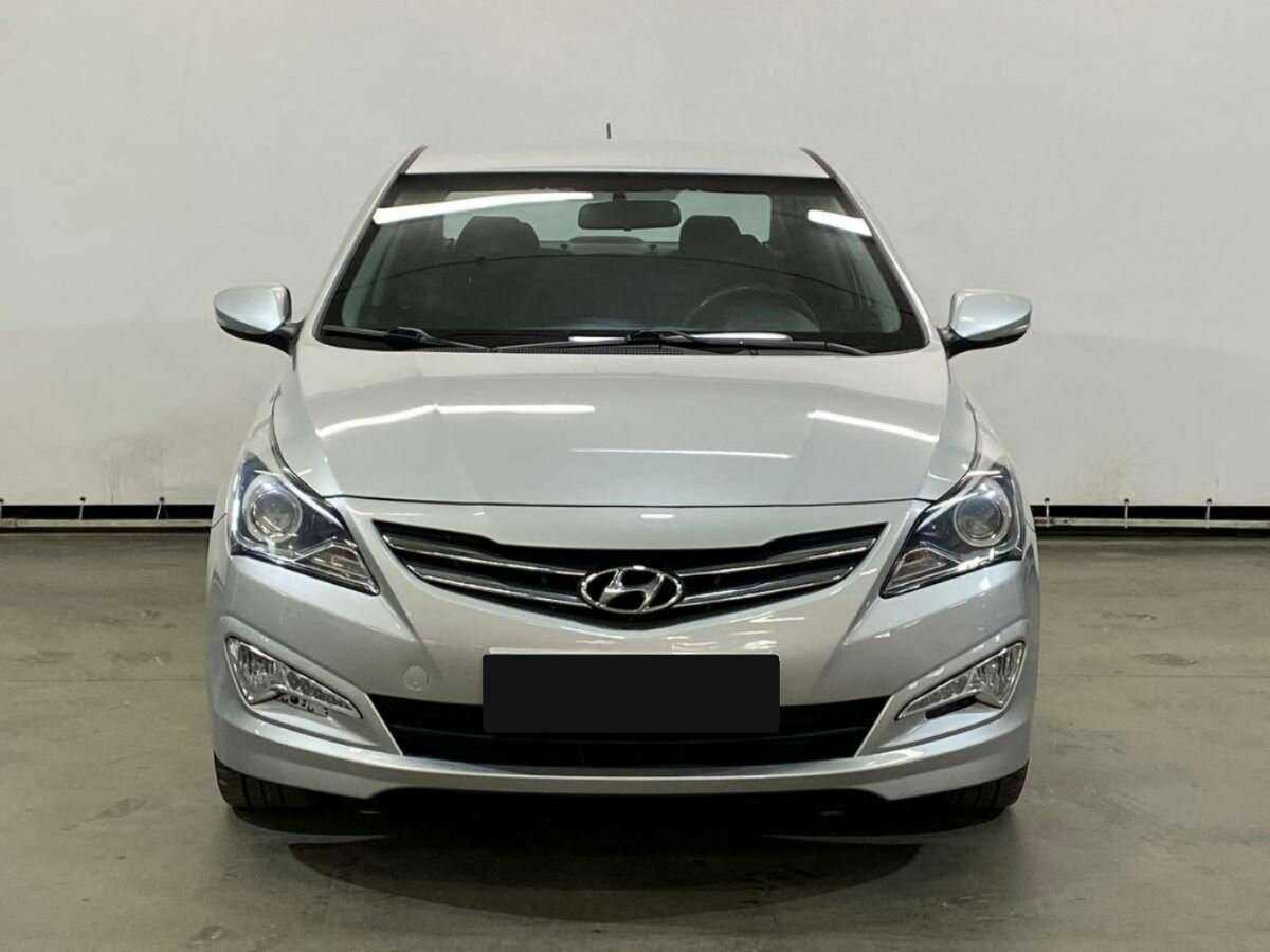 Hyundai Solaris, 2015 - фото №2