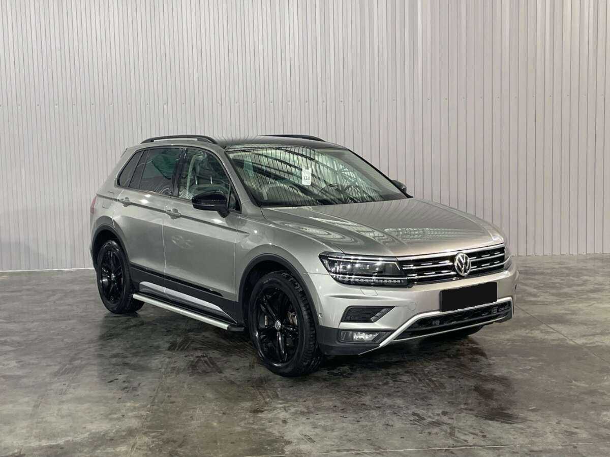 Volkswagen Tiguan, 2019 - фото №3