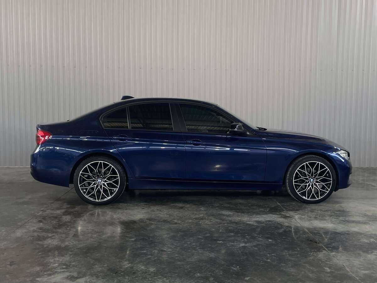 BMW 3 серии 320i xDrive, 2018 - фото №4