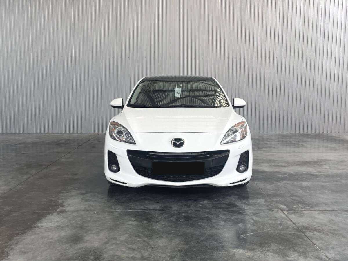 Mazda 3, 2012 - фото №2