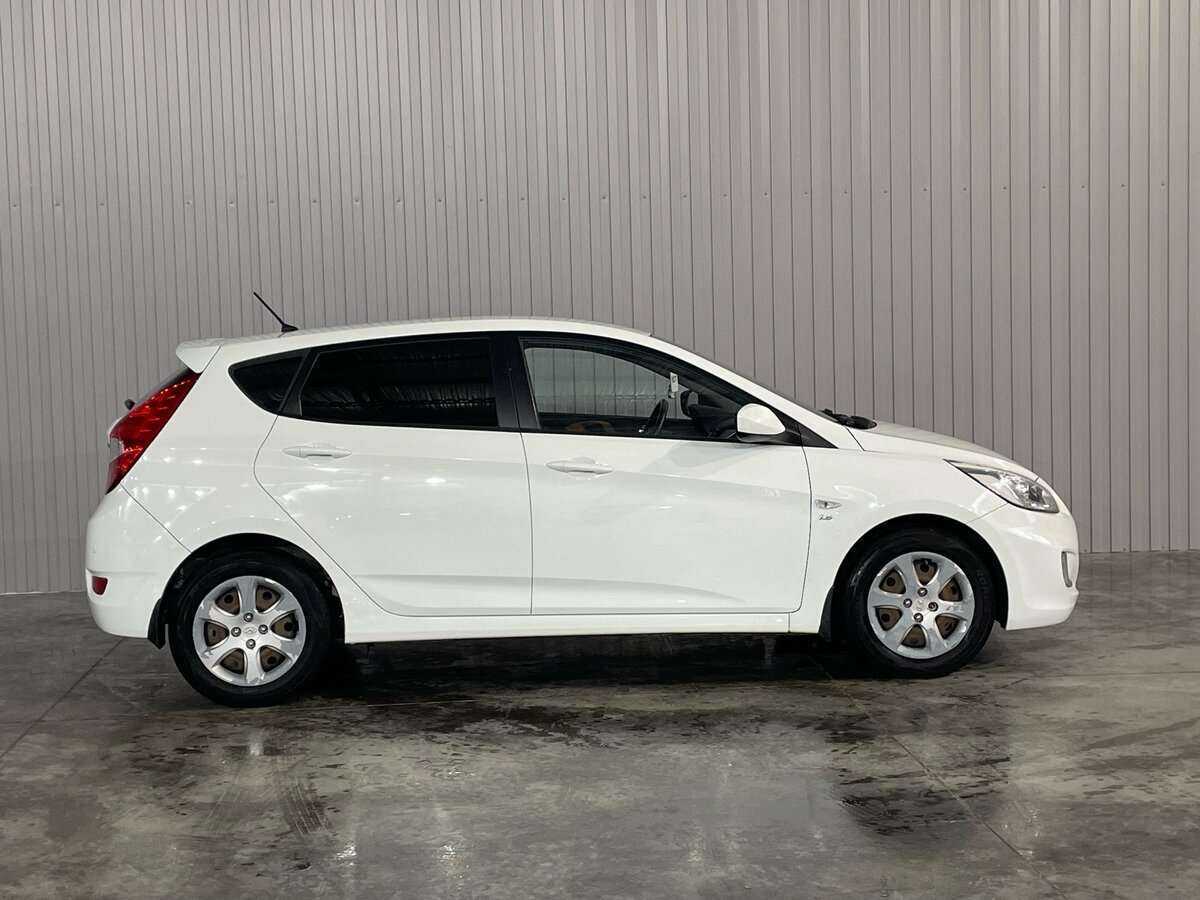 Hyundai Solaris, 2014 - фото №4
