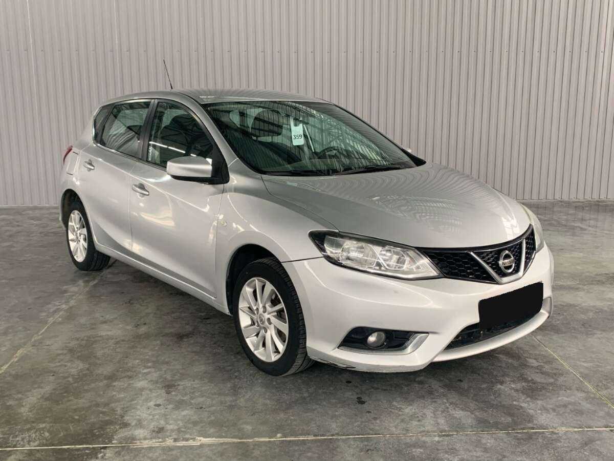 Nissan Tiida, 2015 - фото №3