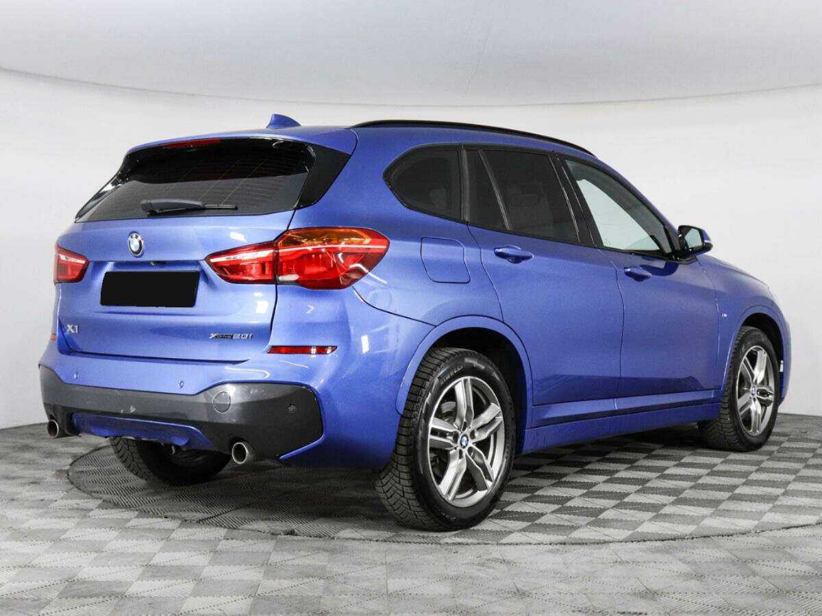 BMW X1 20i xDrive, 2018 - фото №2