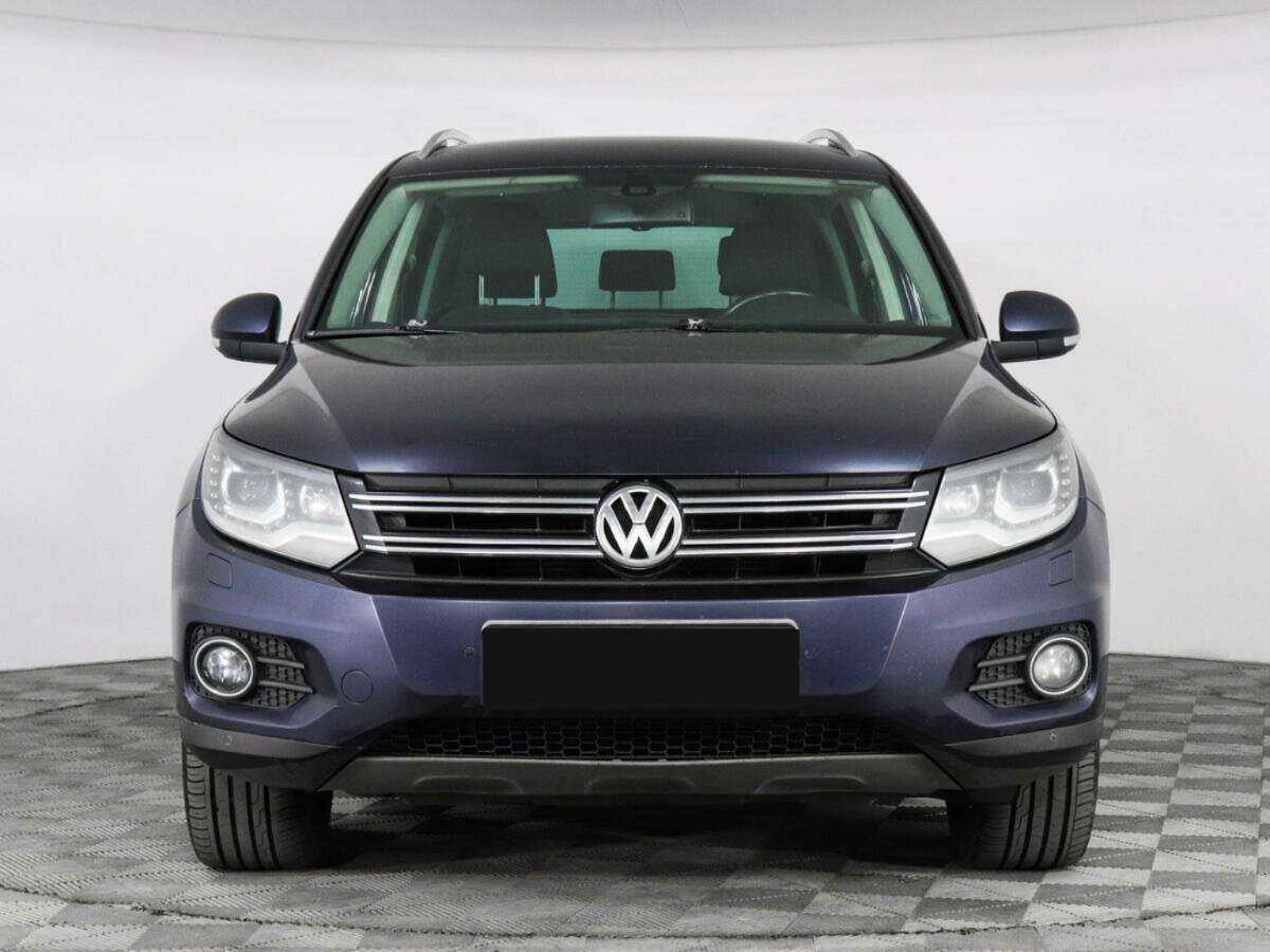 Volkswagen Tiguan, 2012 - фото №2