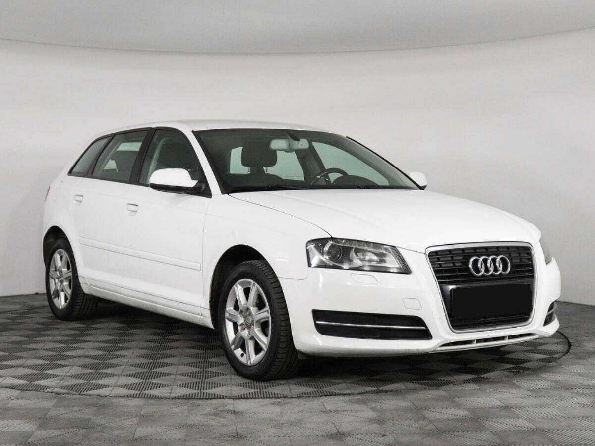 Audi A3 Sportback, 2012 - фото №3