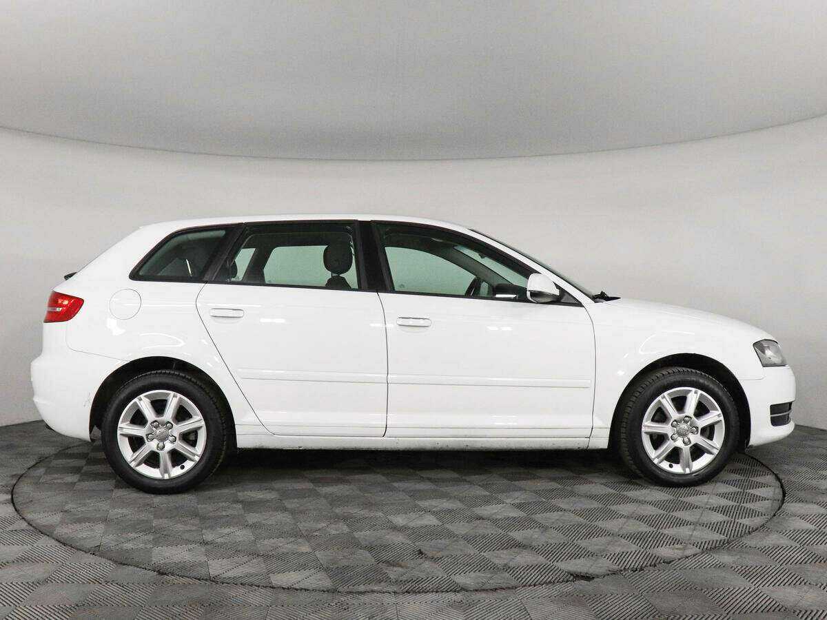 Audi A3 Sportback, 2012 - фото №4