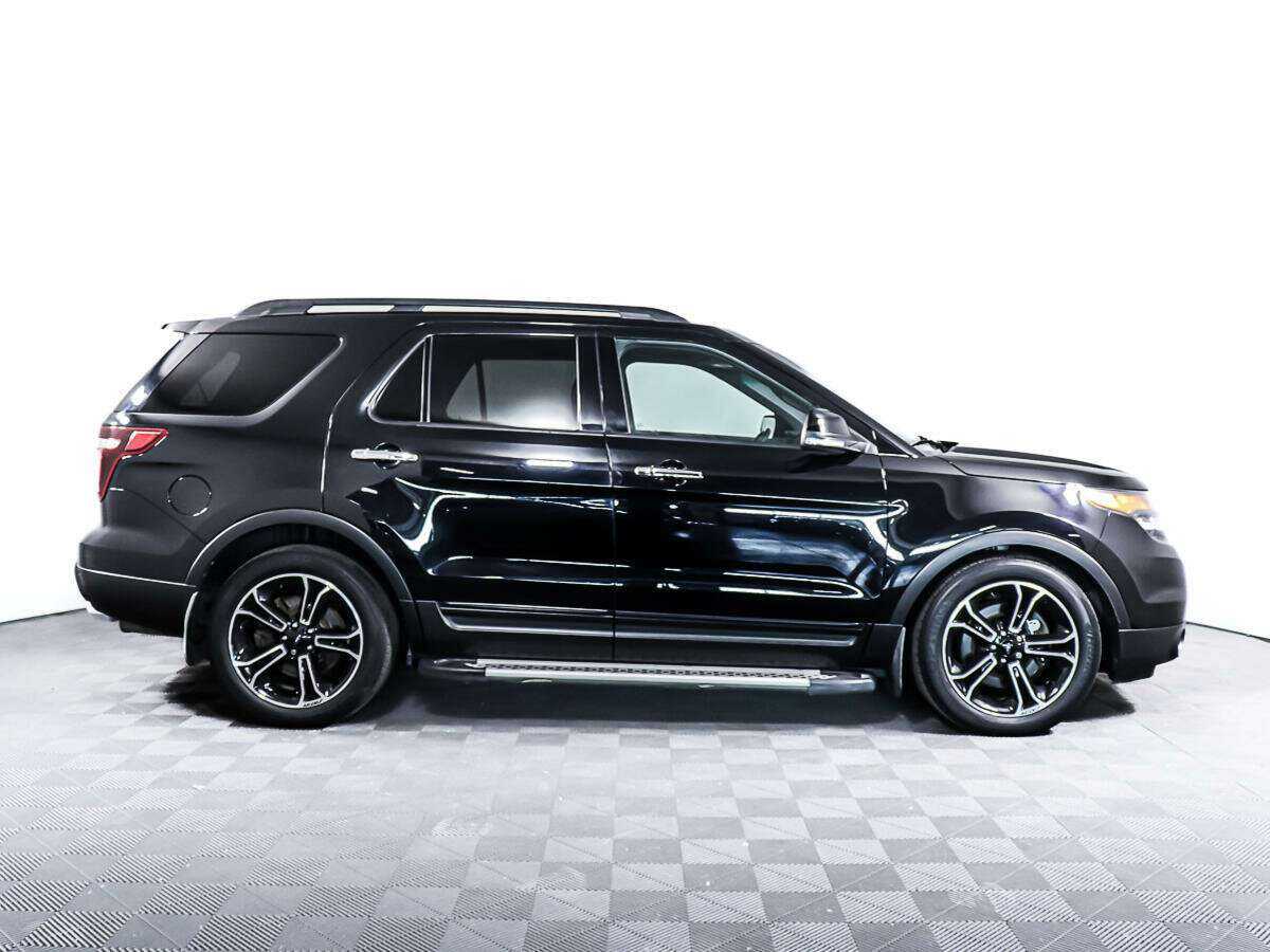 Ford Explorer Sport, 2013 - фото №4
