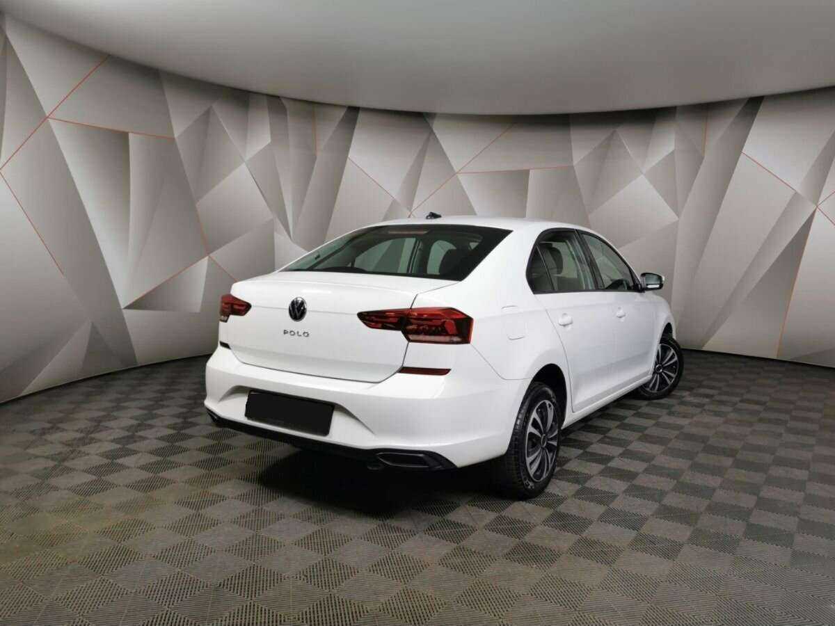 Volkswagen Polo, 2020 - фото №2