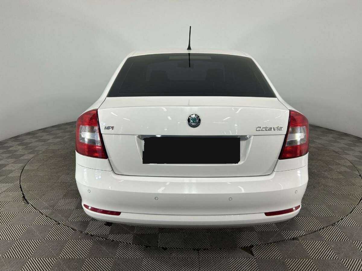 Skoda Octavia, 2012 - фото №3