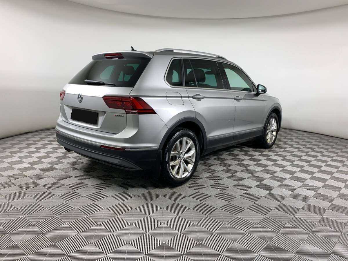 Volkswagen Tiguan, 2018 - фото №4