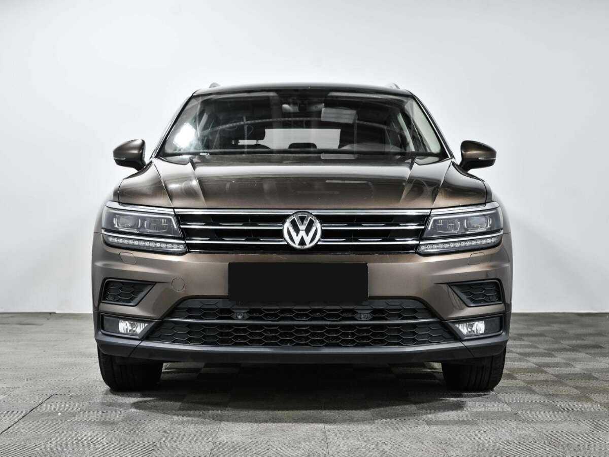 Volkswagen Tiguan, 2018 - фото №2