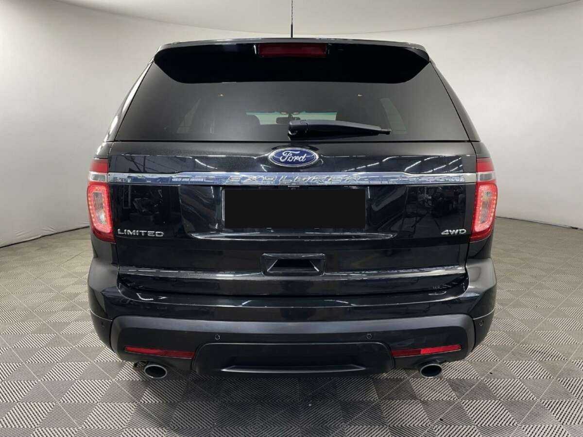Ford Explorer, 2013 - фото №3