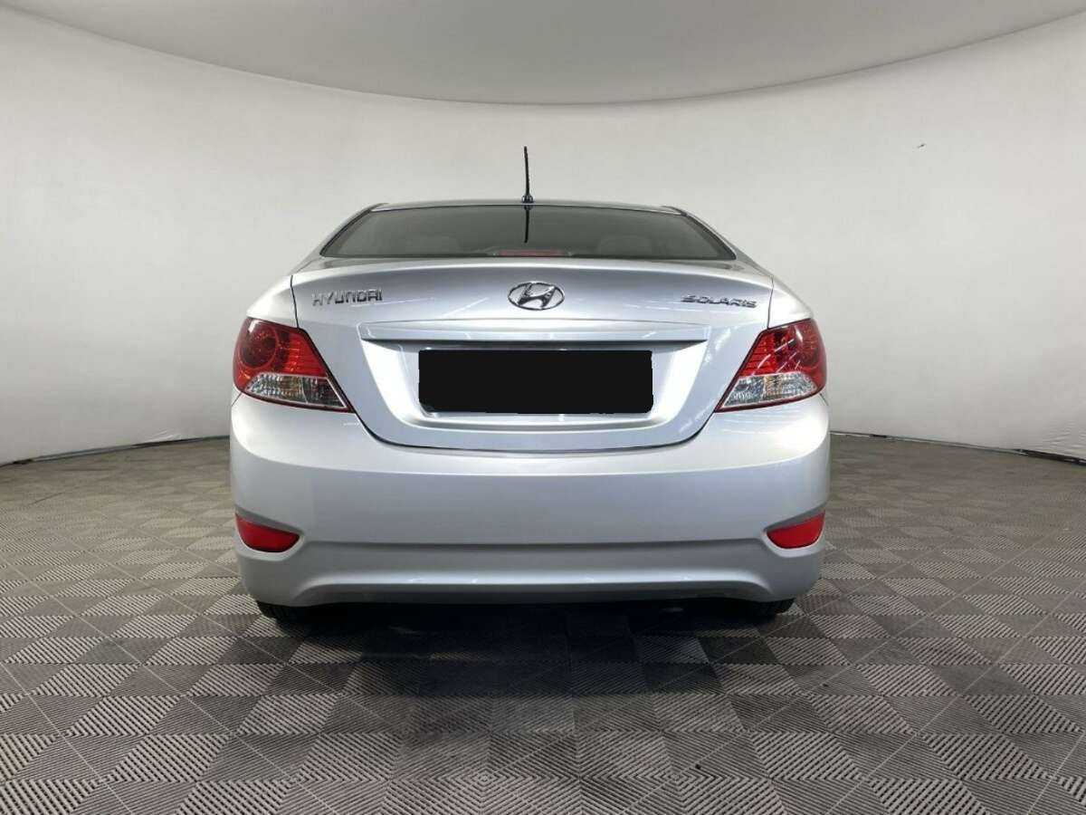 Hyundai Solaris, 2014 - фото №3