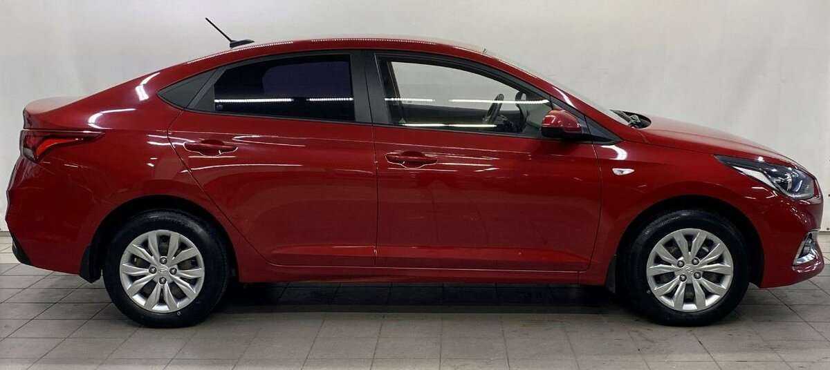 Hyundai Solaris, 2018 - фото №4