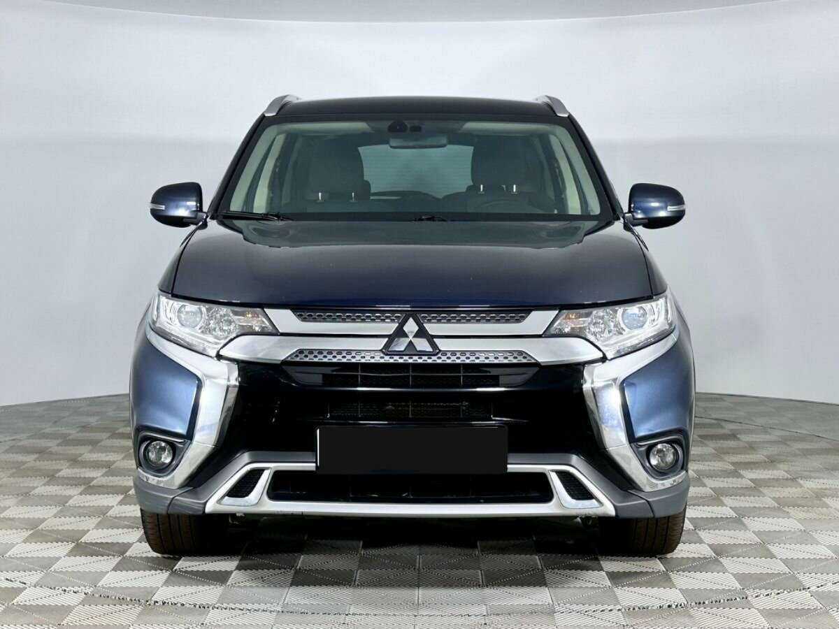 Mitsubishi Outlander, 2019 - фото №3