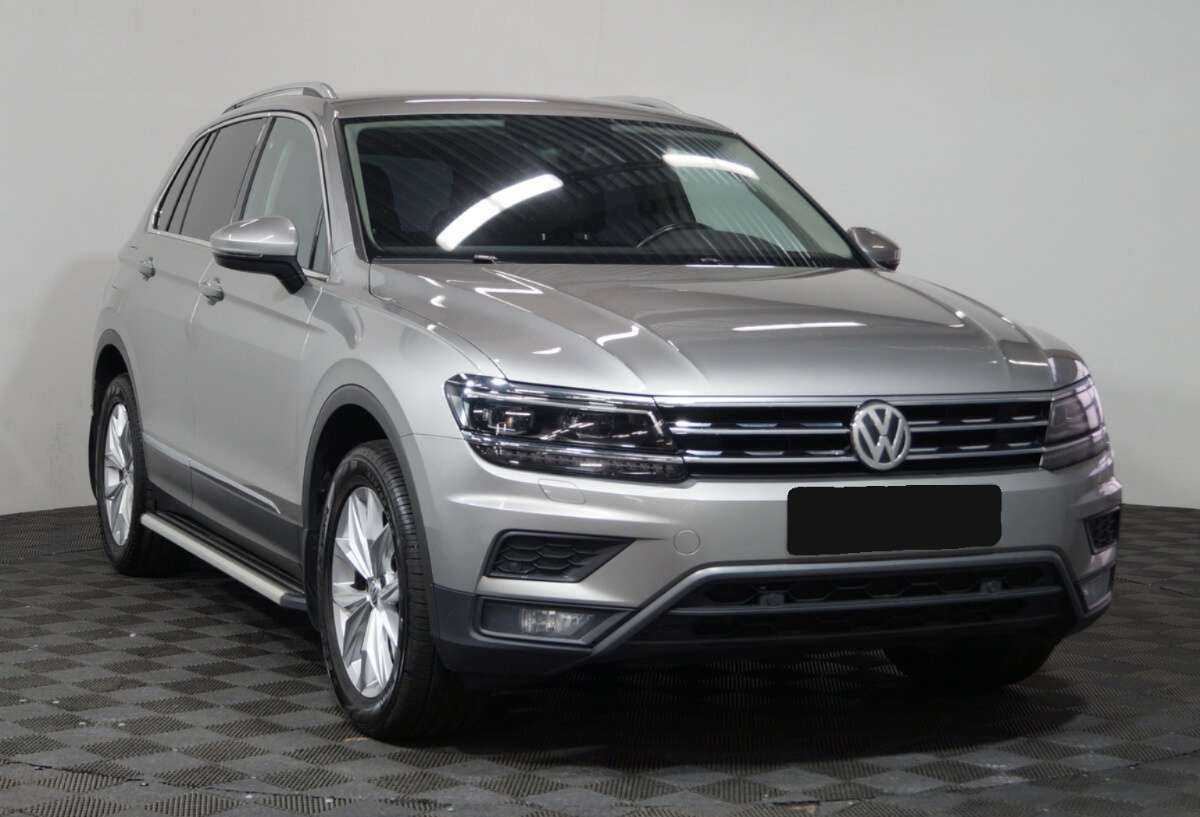 Volkswagen Tiguan, 2018 - фото №2