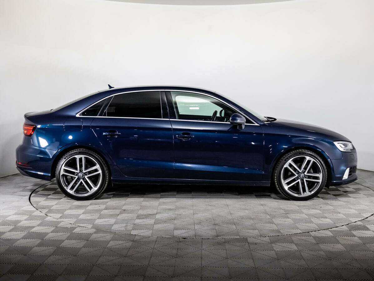Audi A3, 2017 - фото №3