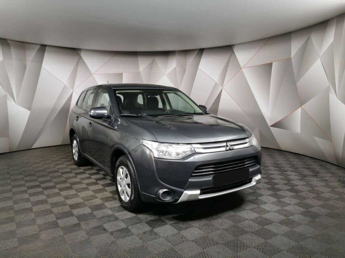 Mitsubishi Outlander, 2014 - фото №3
