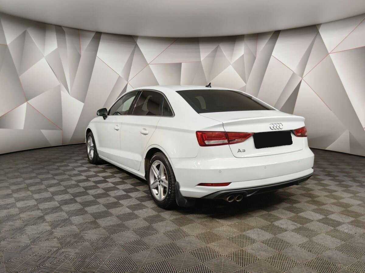 Audi A3, 2019 - фото №4
