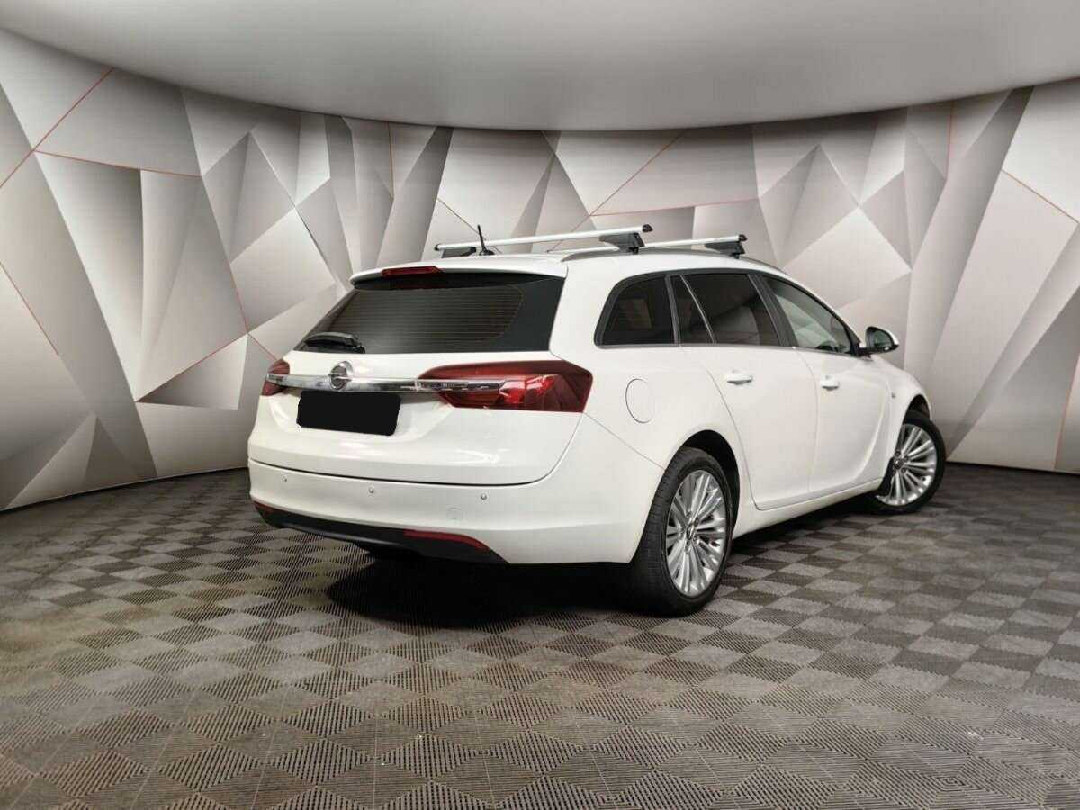 Opel Insignia Country Tourer, 2014 - фото №2