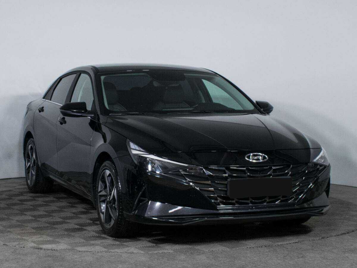 Hyundai Elantra, 2023 - фото №3