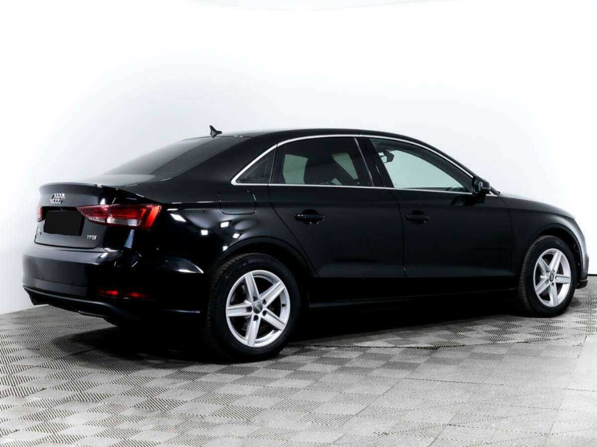 Audi A3, 2018 - фото №3