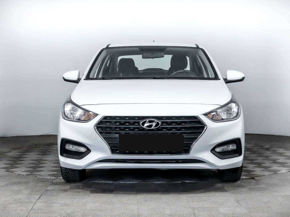 Hyundai Solaris, 2019 - фото №1